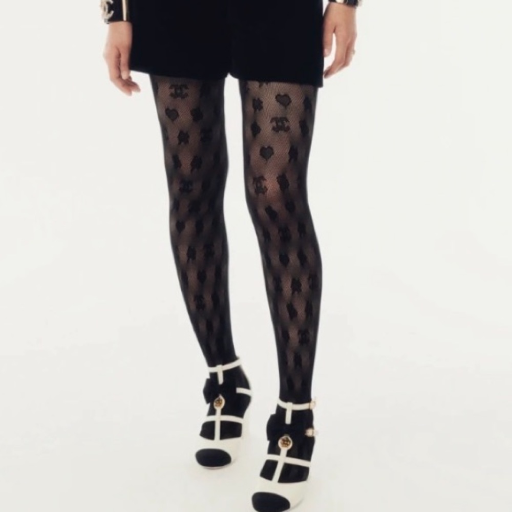 Chanel 24p tights